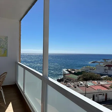 Vv Caletillas Apartment